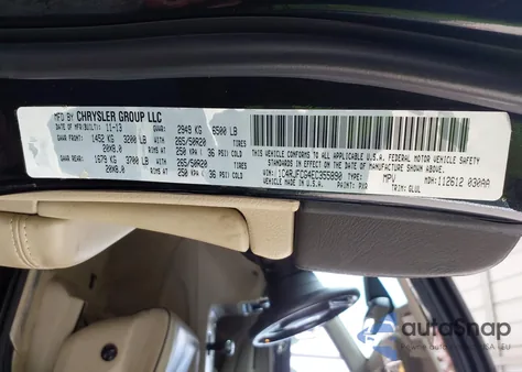 2014 Jeep Grand Cherokee Overland z USA, uszkodzony, nr VIN 1C4RJFCG4EC355890